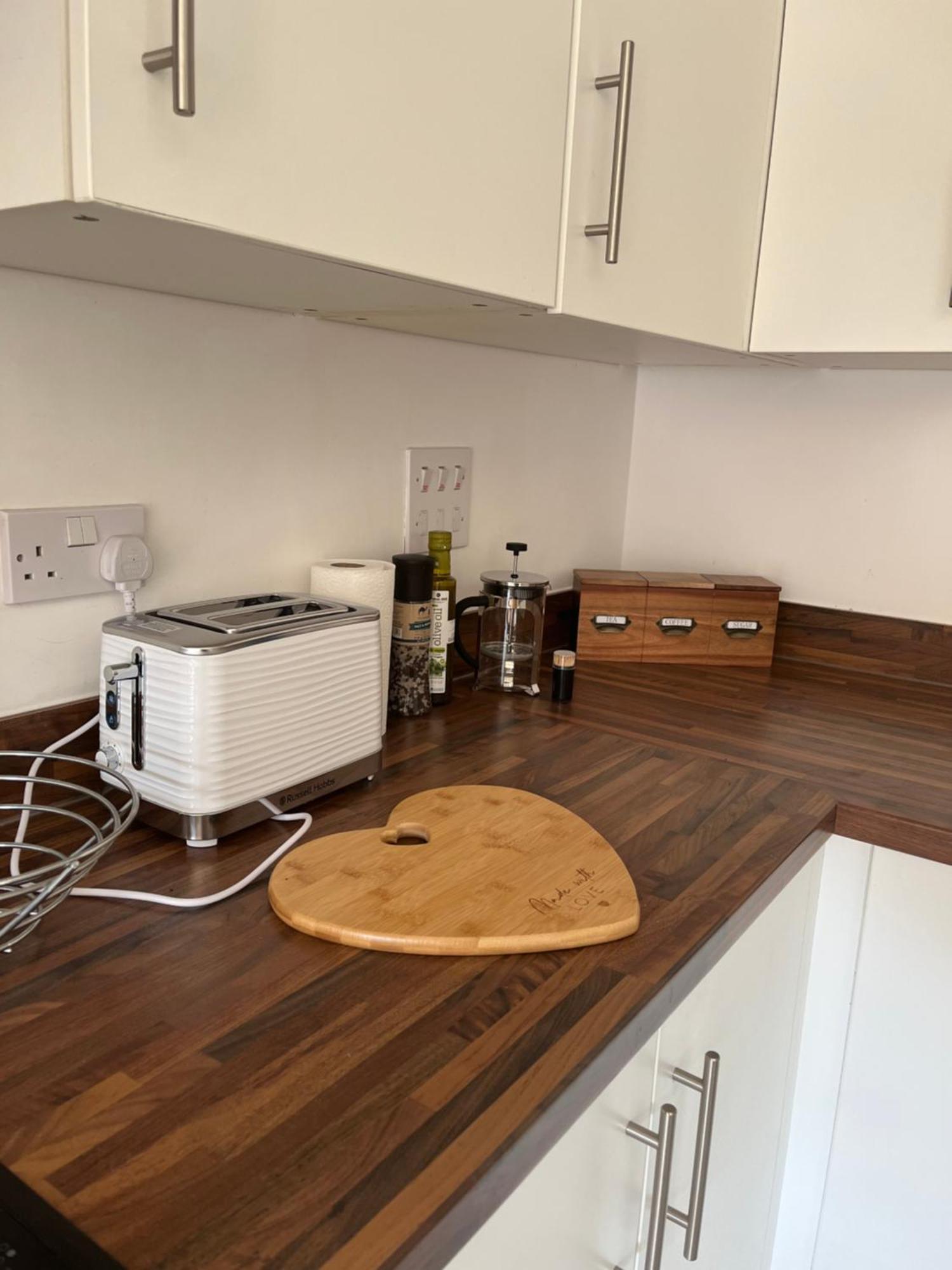 Modern Cozy 1 Bedroom