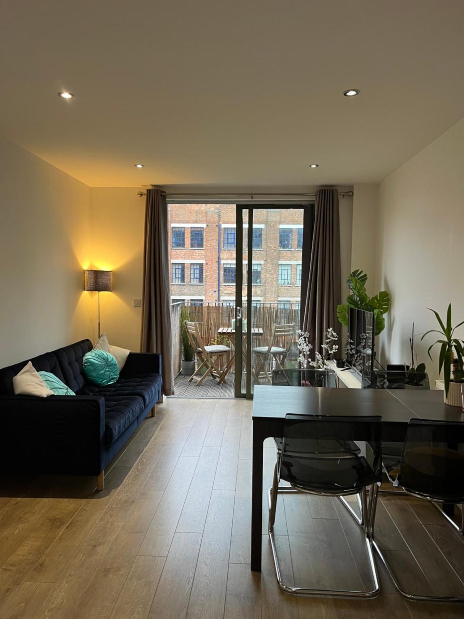 Modern Cozy 1 Bedroom Apartamento